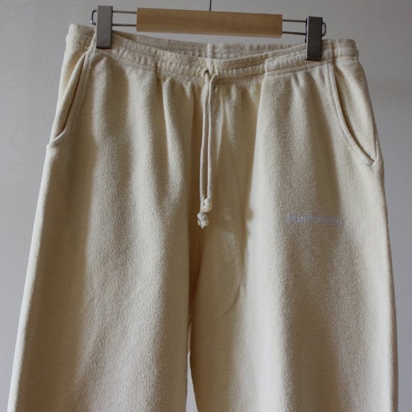 Madhappy Yellow Sweatpants - Picture 5 of 11